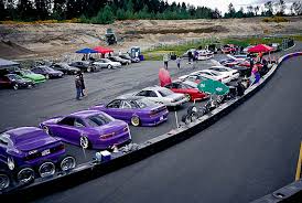 Racing cars — Tavern — Yodayo